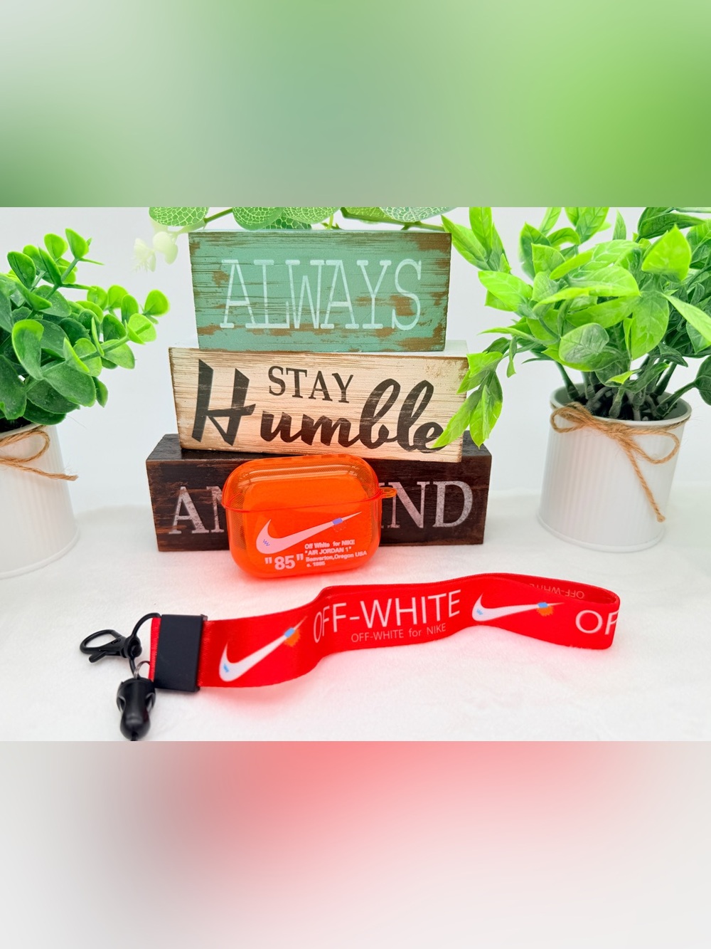 Nike OFF WHITE Design Protective Case for AirPods Pro 3 (2025) Glossy Orange